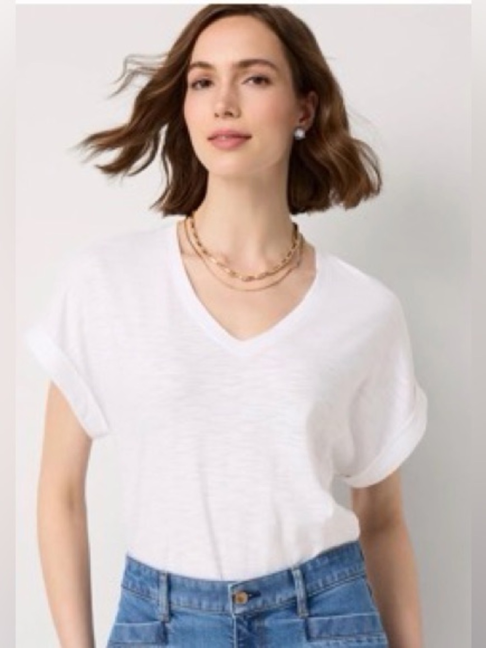 WHBM SS V-Neck White Tee Sz M NWT